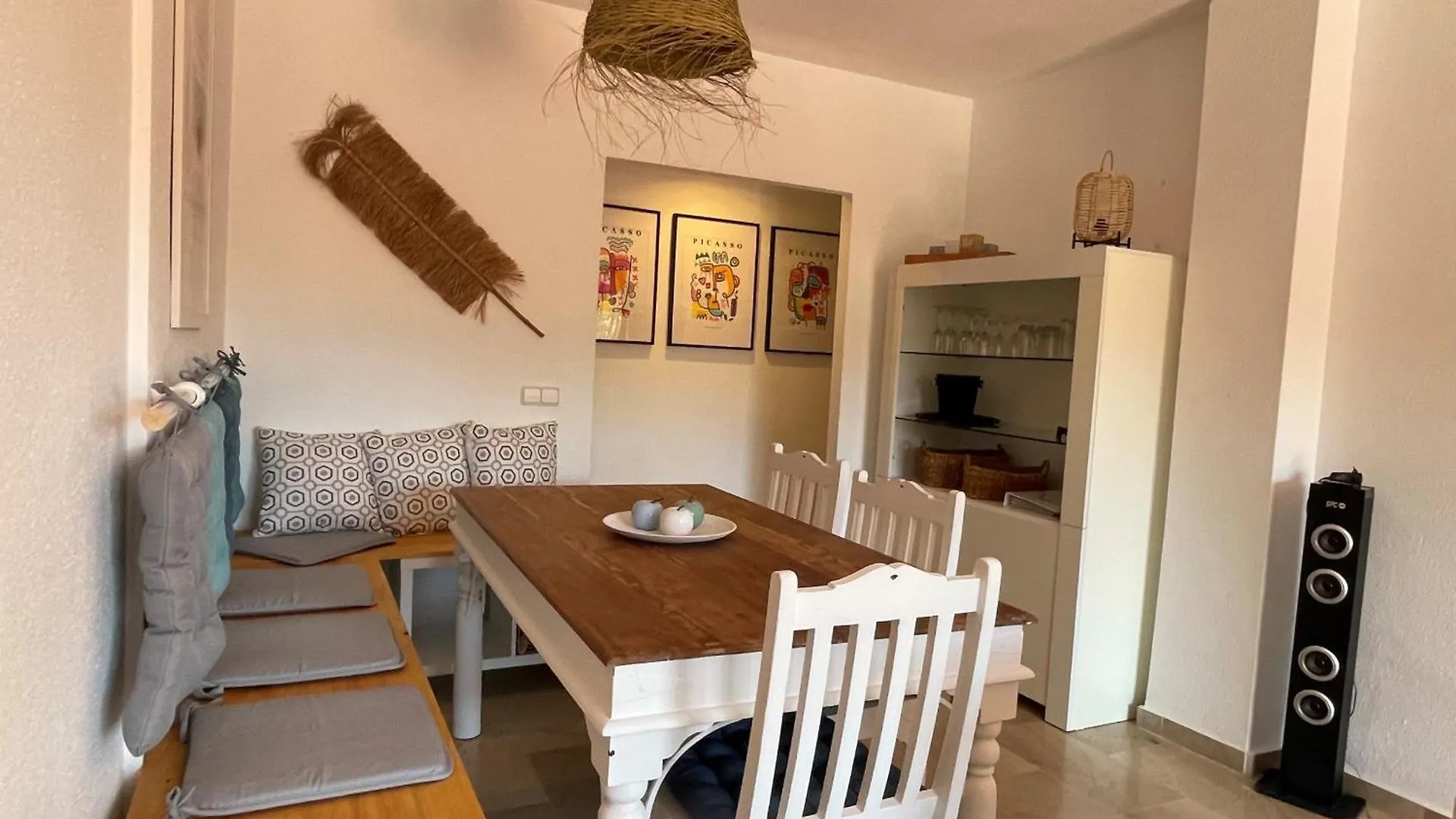 2231 - Amazing 3 Bedrooms With 3 Sunny Terraces 卡萨雷斯 西班牙