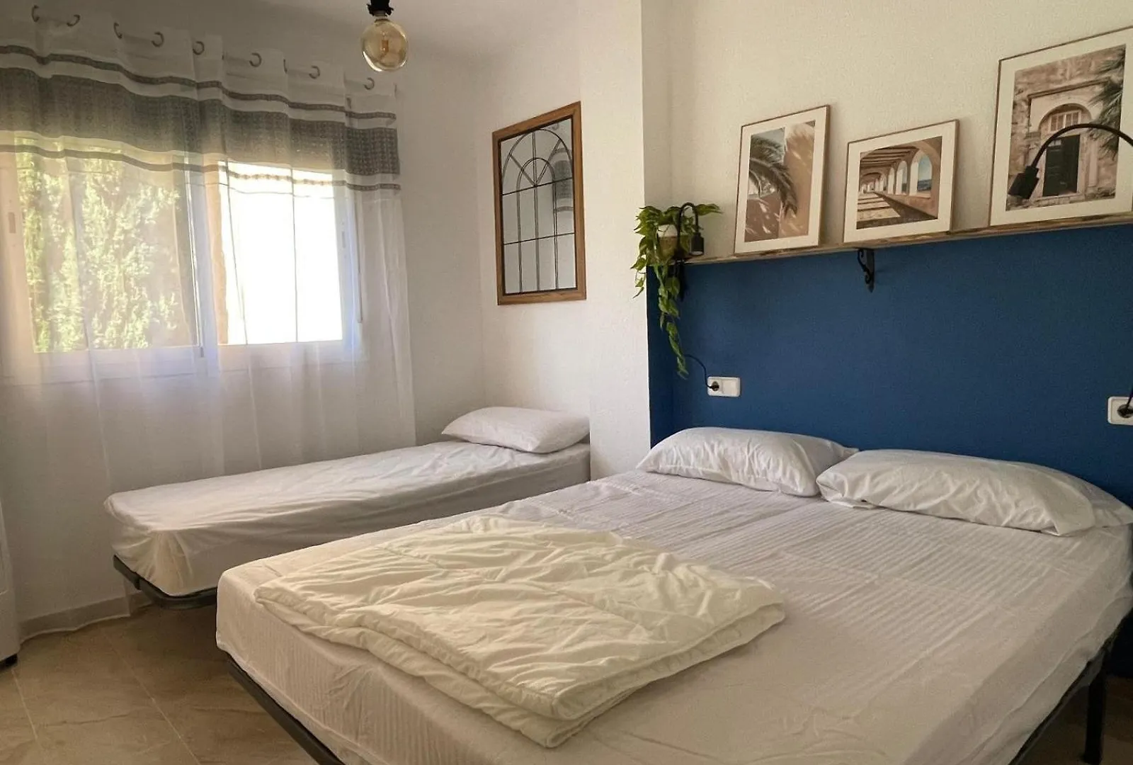 2231 - Amazing 3 Bedrooms With 3 Sunny Terraces 卡萨雷斯 0*,  西班牙